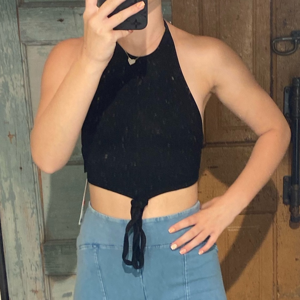 cropped top urban outfitters